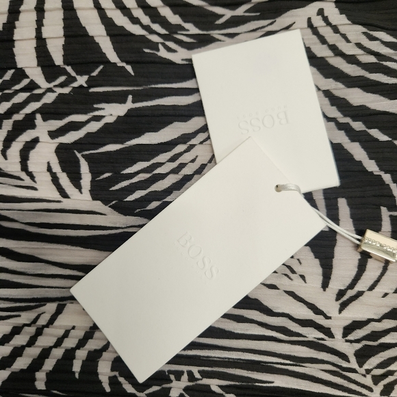 HUGO BOSS EMAGO PALM PRINT DRESS Size SMALL - Picture 15 of 16